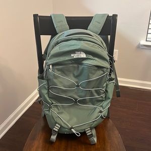 The North Face Women's Borealis Backpack 27L